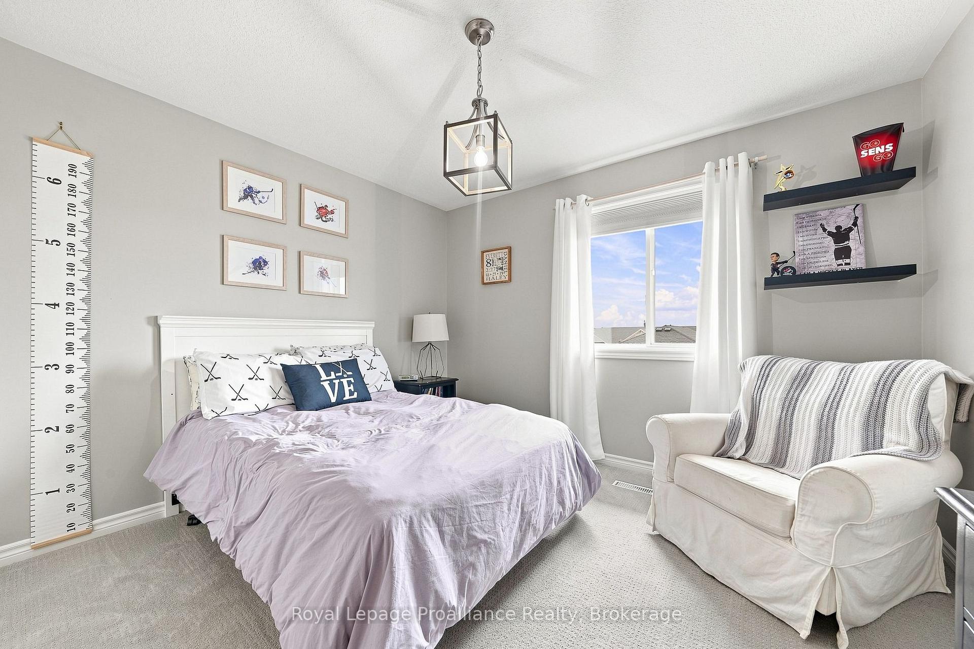 Photo 30 of 18 Granite Drive, Belleville, Belleville Ward — HOMEH