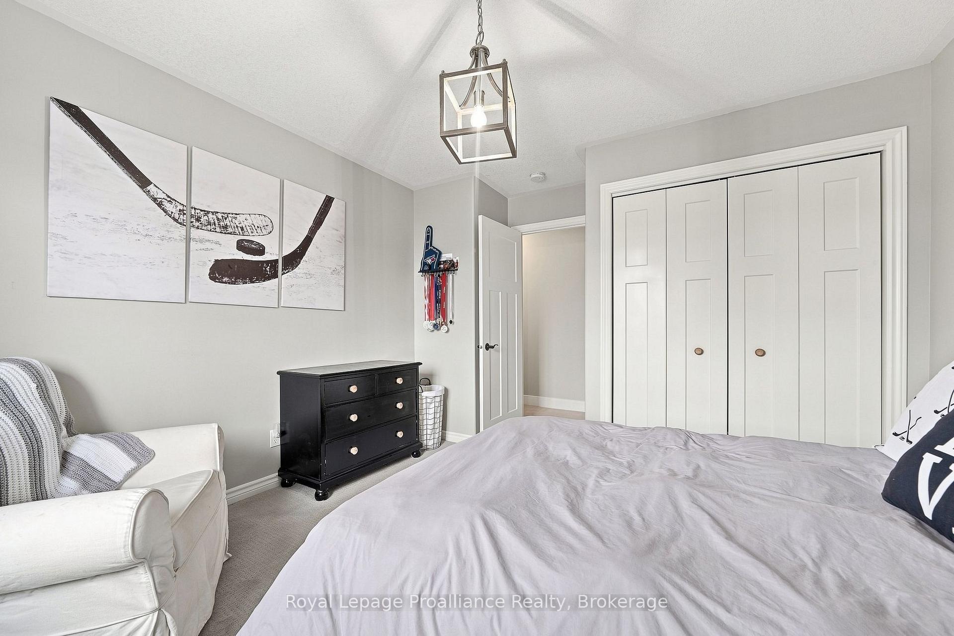 Photo 31 of 18 Granite Drive, Belleville, Belleville Ward — HOMEH