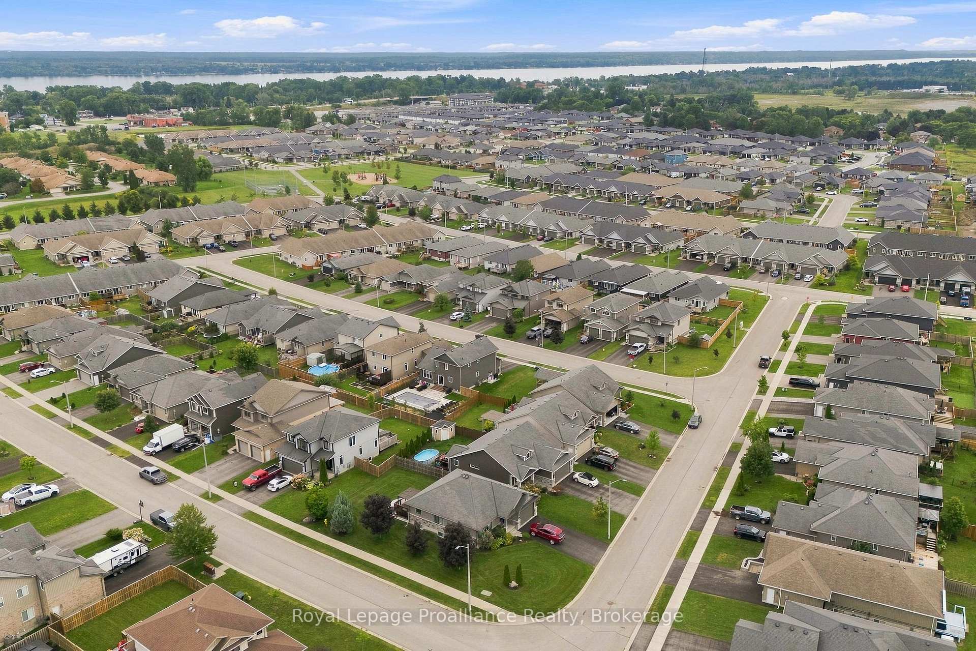 Photo 47 of 18 Granite Drive, Belleville, Belleville Ward — HOMEH