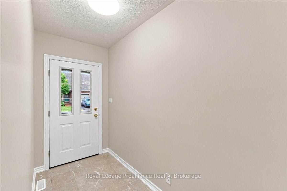 Photo 12 of Unit 12, 25 Heartwood Drive, Belleville, Belleville Ward — HOMEH