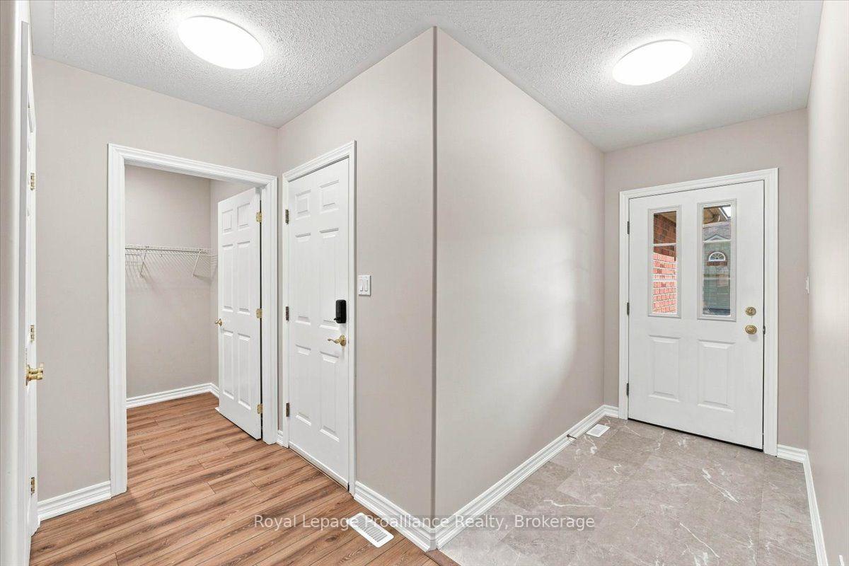 Photo 14 of Unit 12, 25 Heartwood Drive, Belleville, Belleville Ward — HOMEH