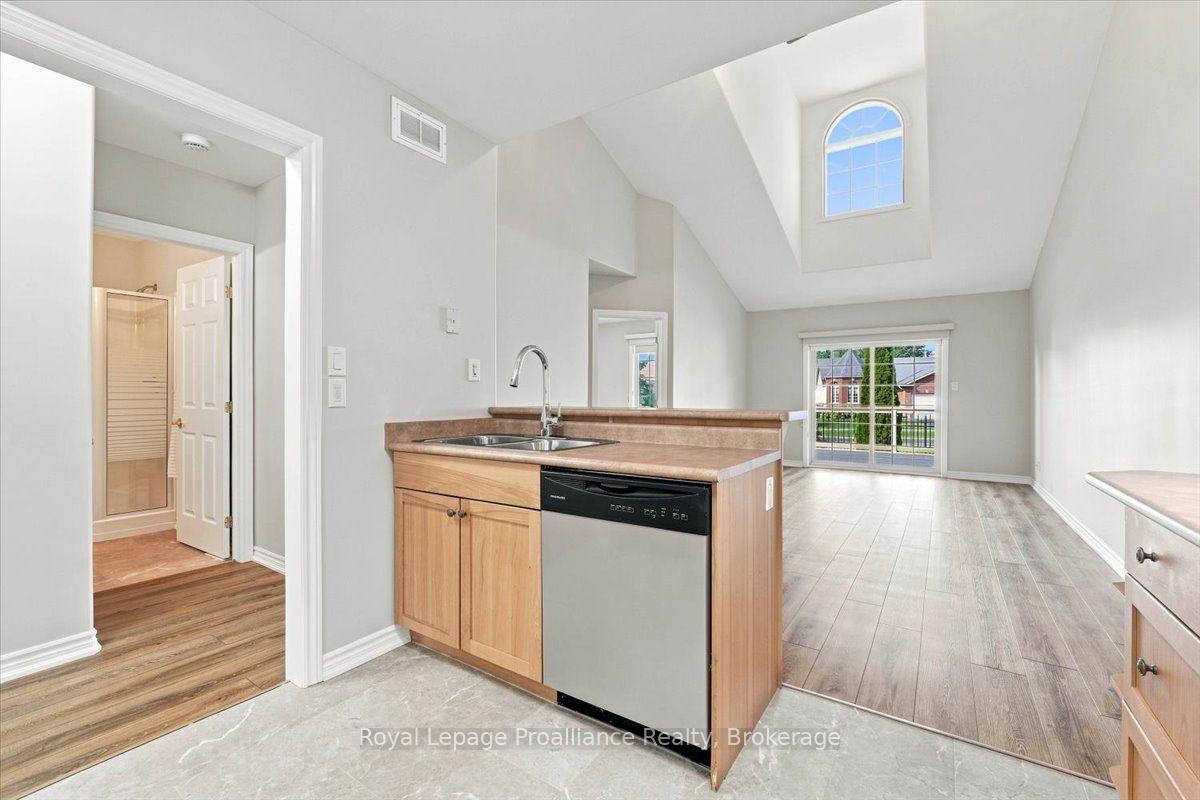 Photo 24 of Unit 12, 25 Heartwood Drive, Belleville, Belleville Ward — HOMEH