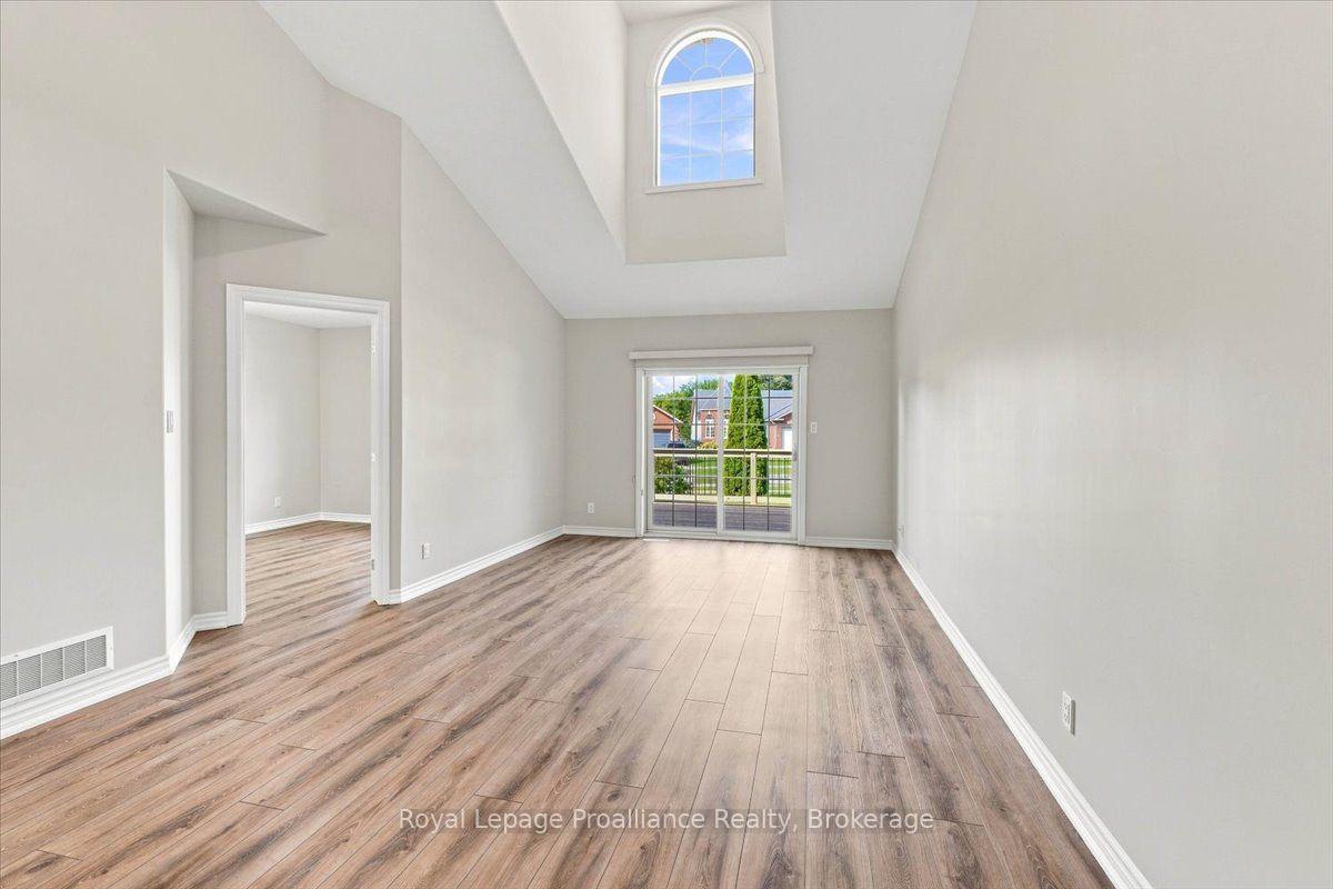 Photo 26 of Unit 12, 25 Heartwood Drive, Belleville, Belleville Ward — HOMEH