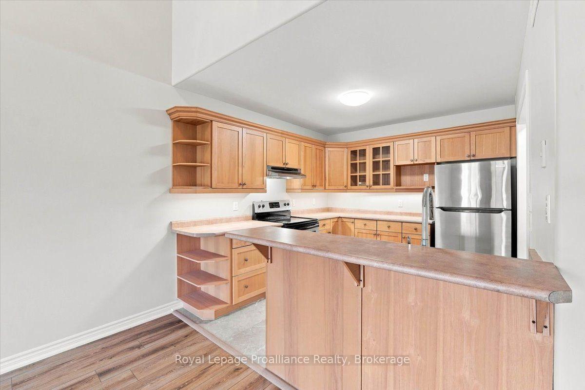 Photo 38 of Unit 12, 25 Heartwood Drive, Belleville, Belleville Ward — HOMEH