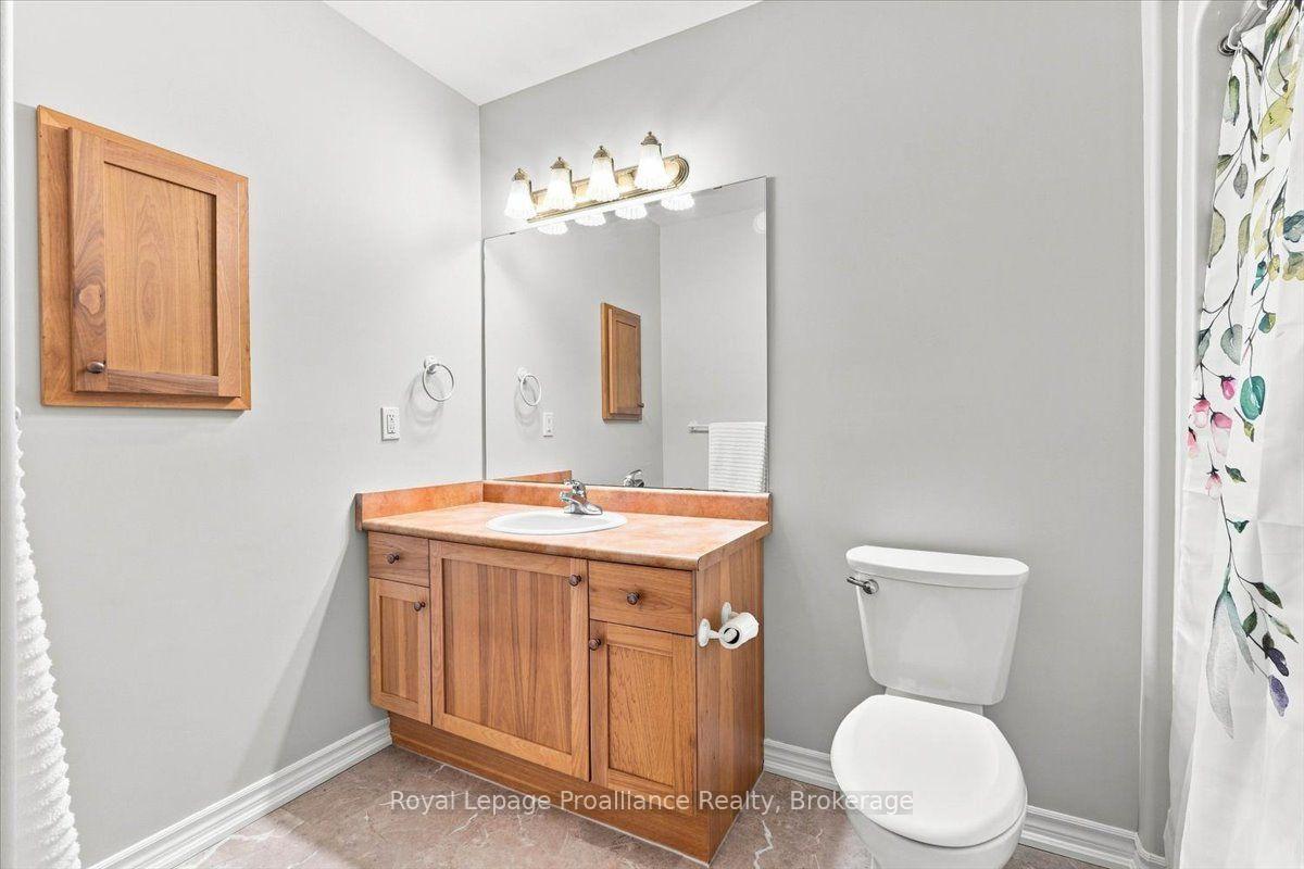 Photo 52 of Unit 12, 25 Heartwood Drive, Belleville, Belleville Ward — HOMEH