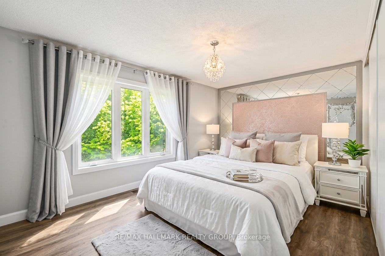 Photo 19 of 13 Bathurst Street, Ottawa, Kanata - Kanata (North East) — HOMEH