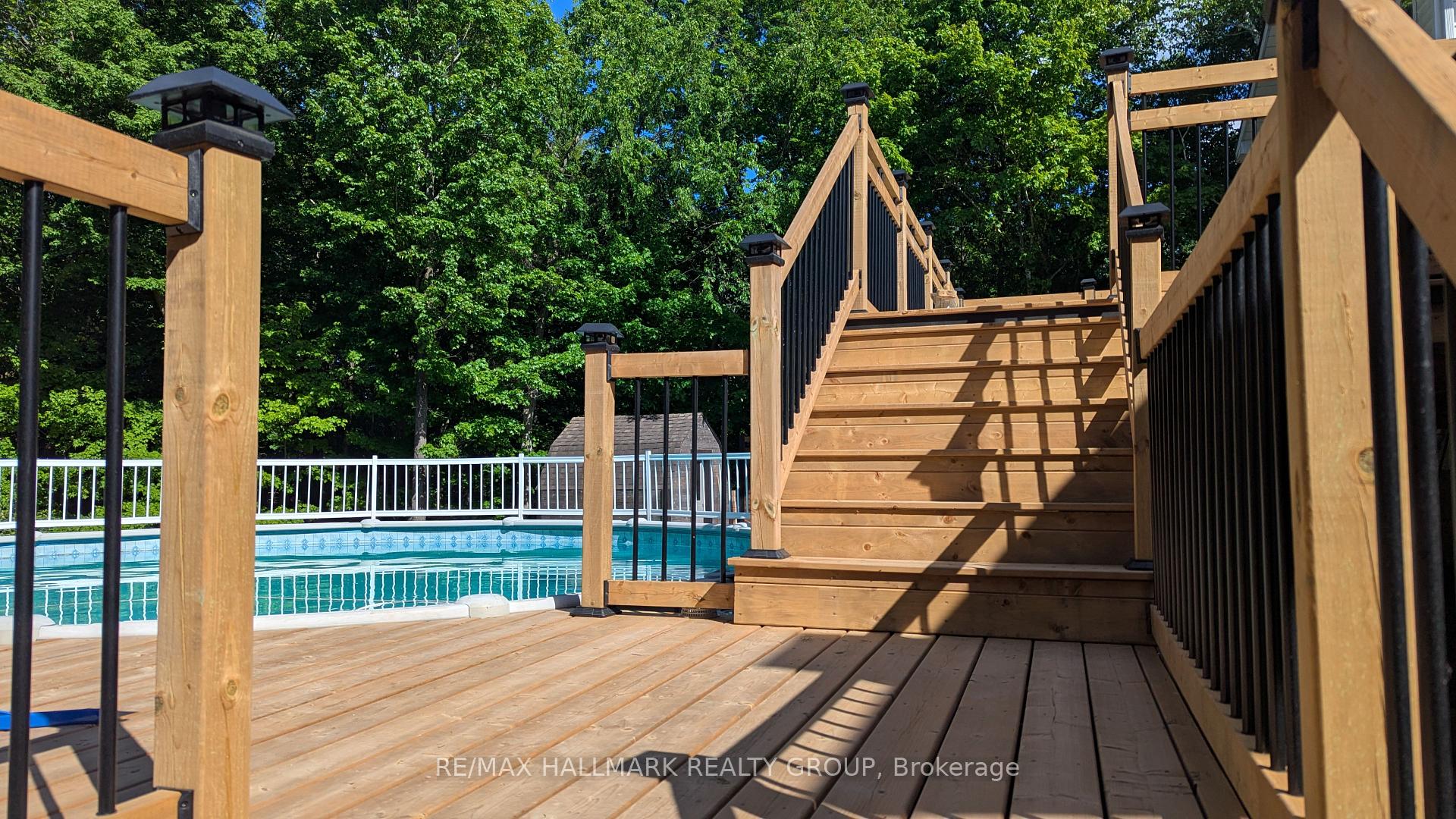 Photo 31 of 13 Bathurst Street, Ottawa, Kanata - Kanata (North East) — HOMEH