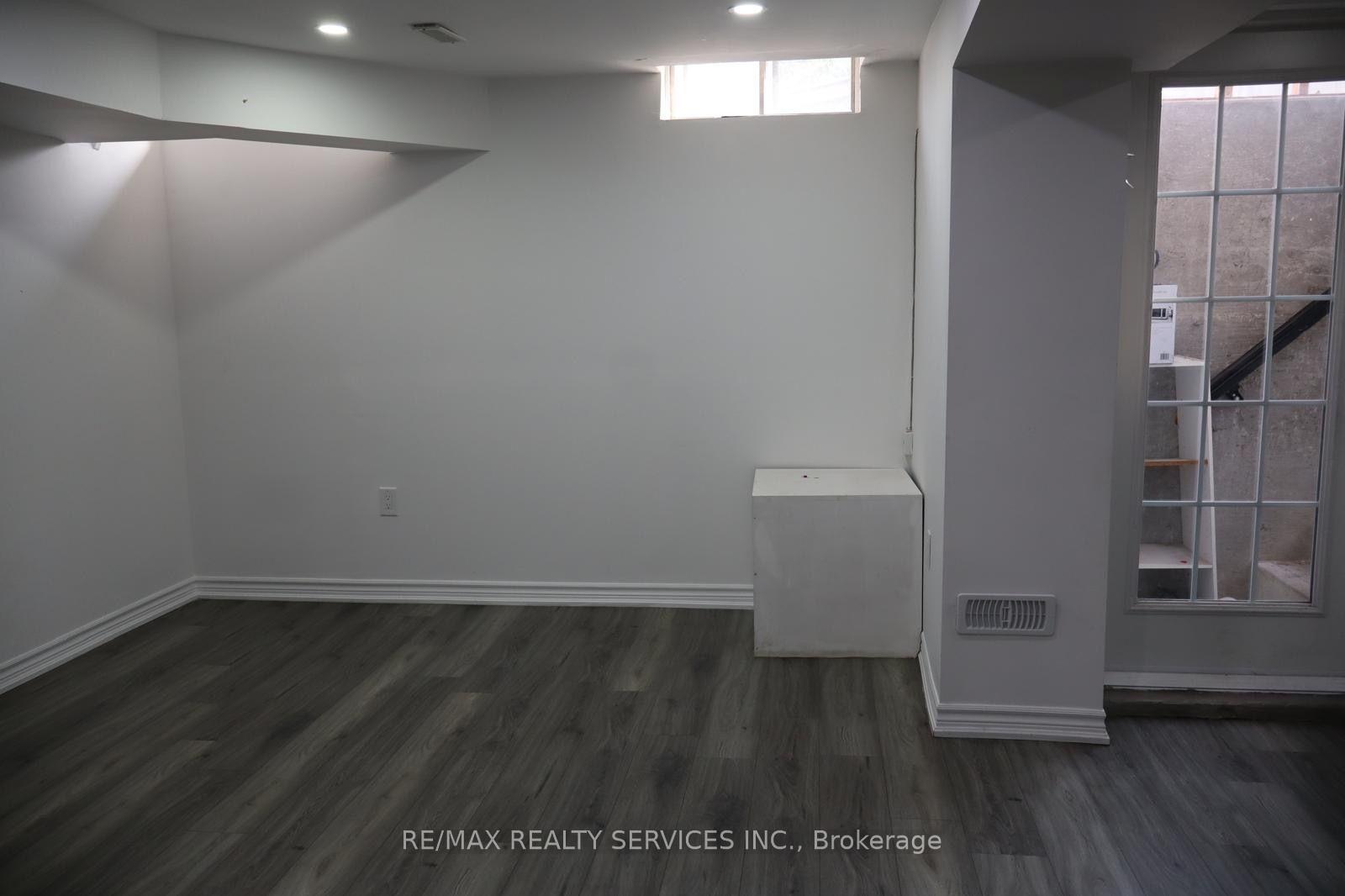 Photo 6 of Unit Basement, 22 Pretty Place, Brampton, Central Park — HOMEH