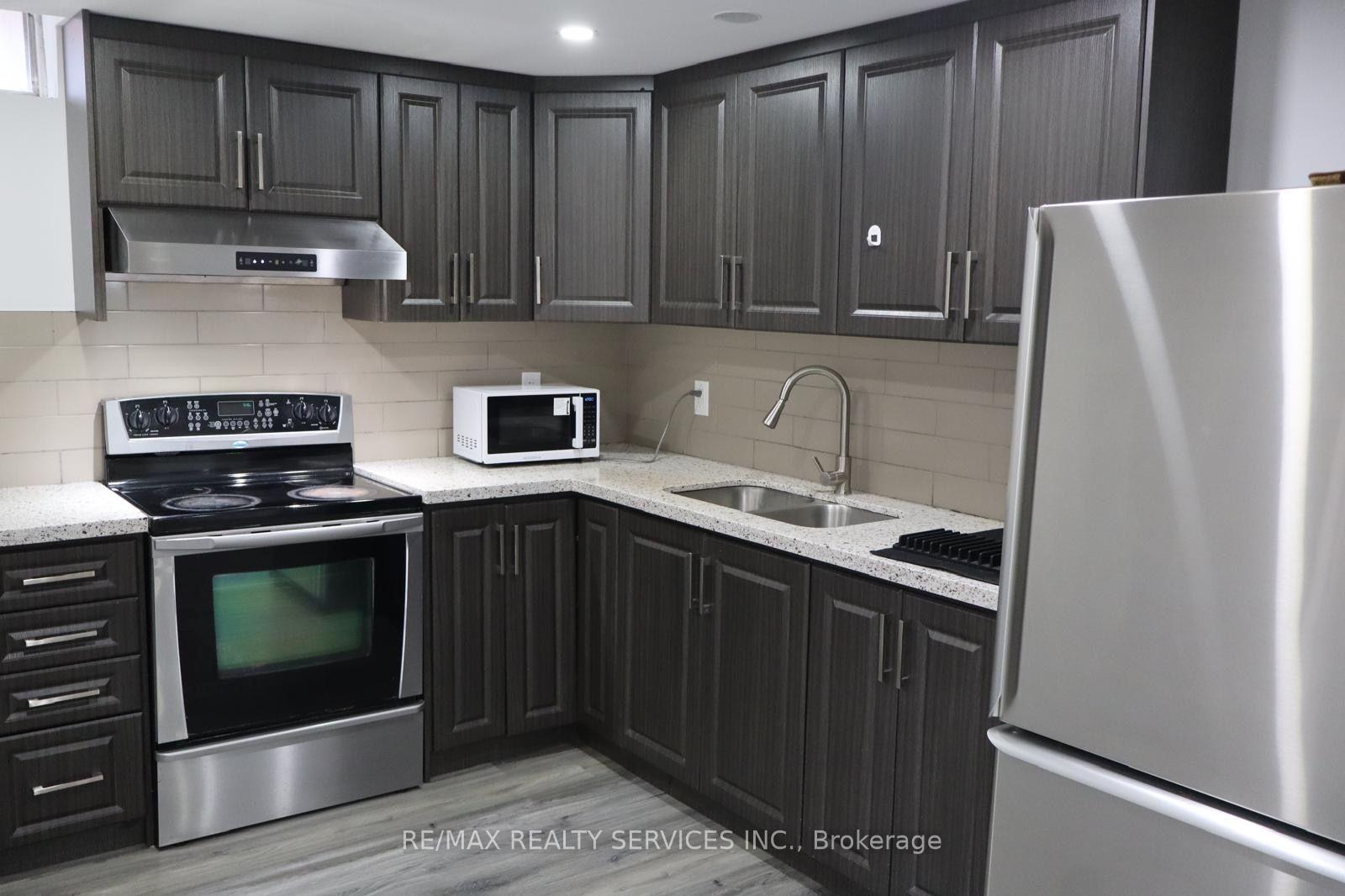 Photo 8 of Unit Basement, 22 Pretty Place, Brampton, Central Park — HOMEH