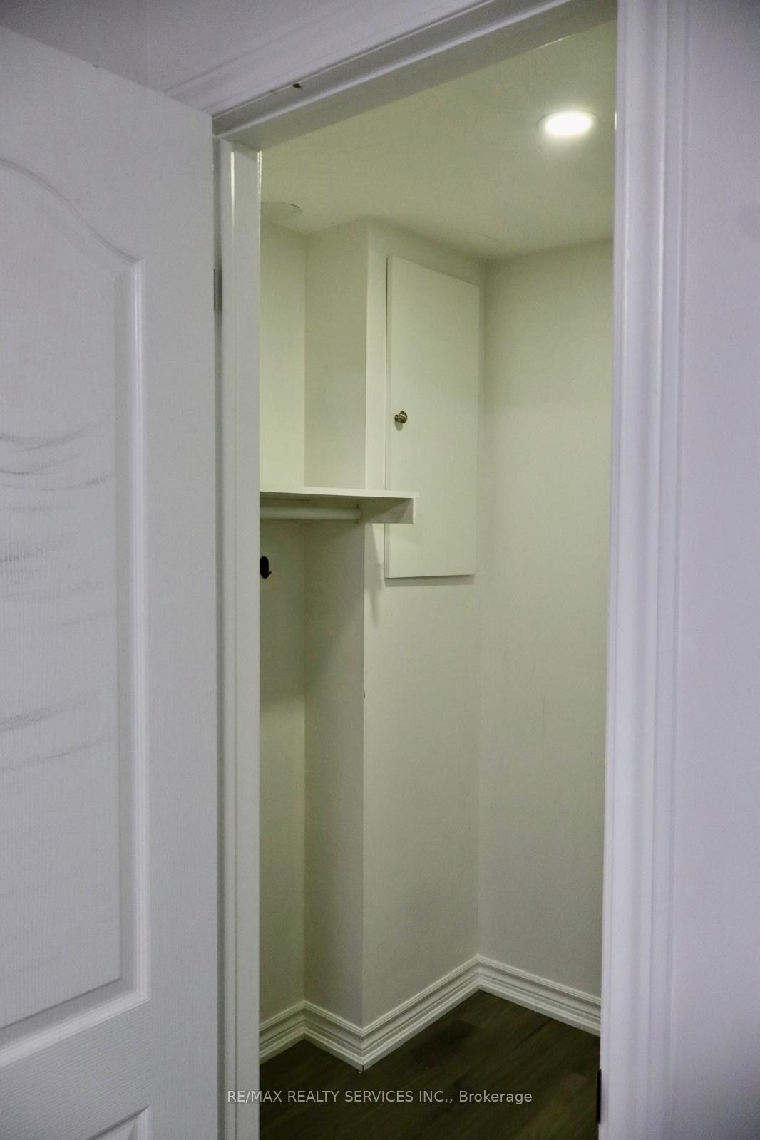 Photo 13 of Unit Basement, 22 Pretty Place, Brampton, Central Park — HOMEH