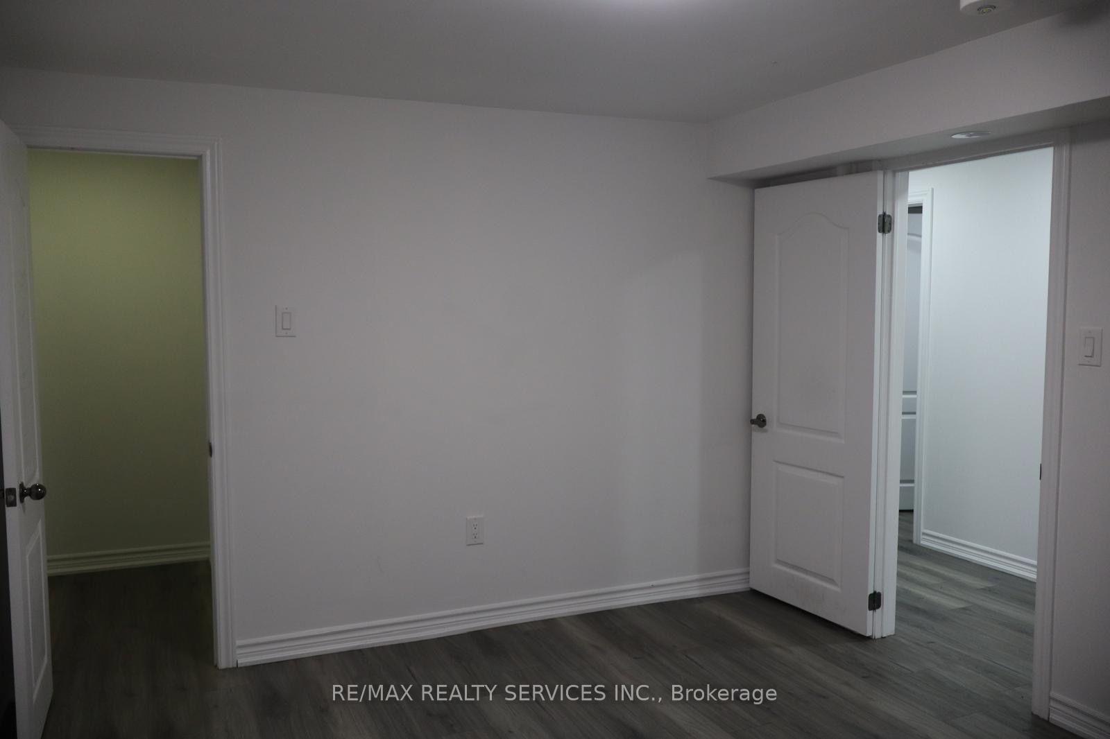 Photo 16 of Unit Basement, 22 Pretty Place, Brampton, Central Park — HOMEH