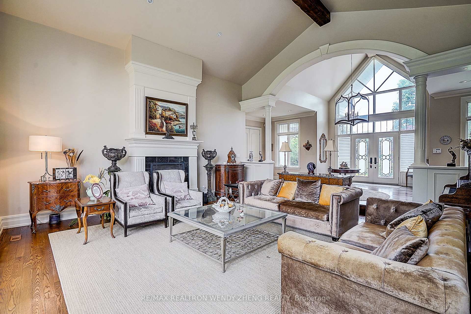 Photo 6 of 8 Alm Court, Aurora, Aurora Estates — HOMEH