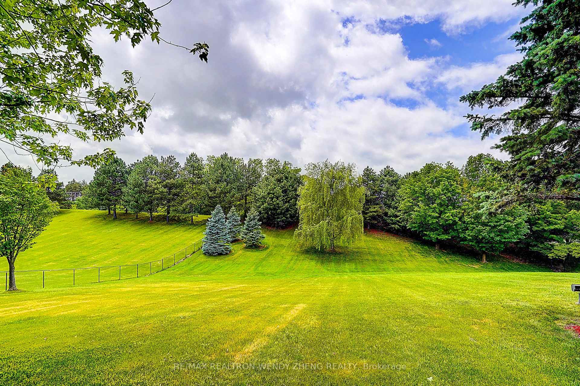 Photo 43 of 8 Alm Court, Aurora, Aurora Estates — HOMEH