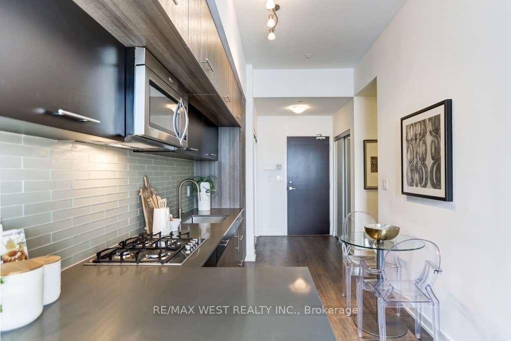 Photo 5 of Unit 413, 205 Manning Avenue, Toronto, Trinity-Bellwoods — HOMEH