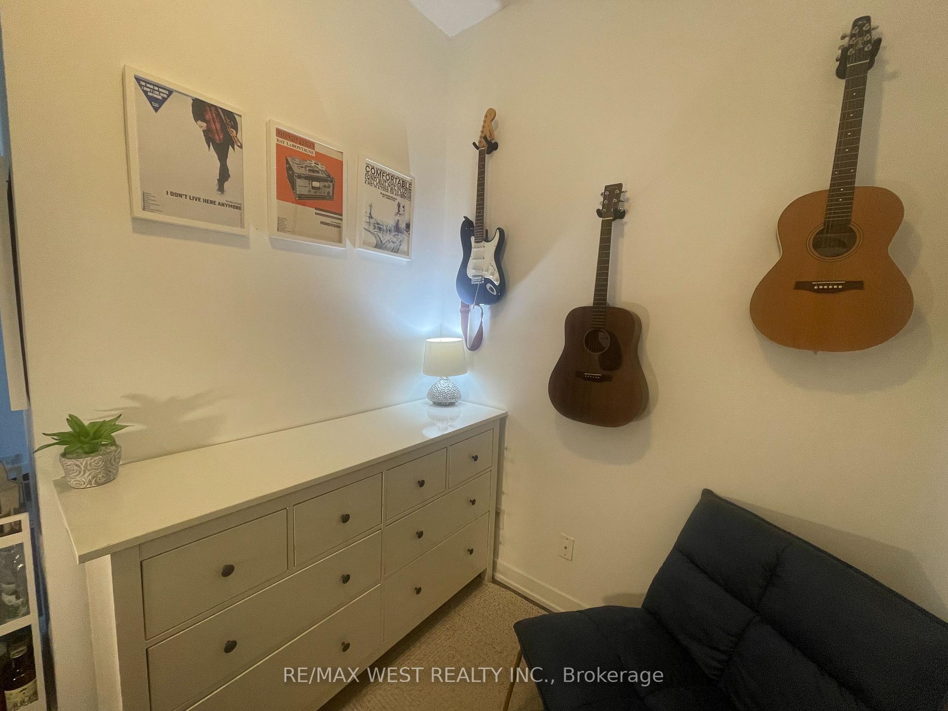 Photo 25 of Unit 413, 205 Manning Avenue, Toronto, Trinity-Bellwoods — HOMEH
