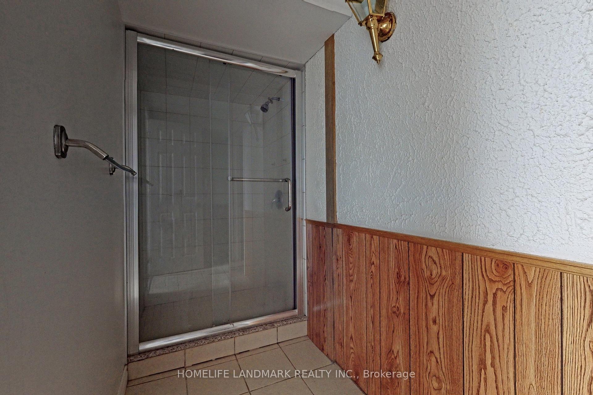 Photo 36 of 69 Windrush Trail, Scarborough, Highland Creek — HOMEH