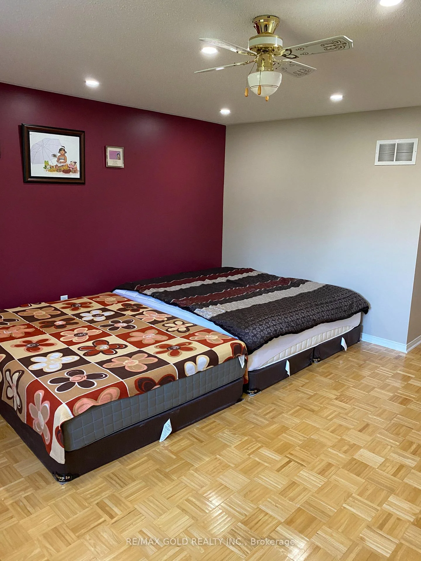 Photo 11 of 63 Rotunda Street, Brampton, Fletcher's Creek Village — HOMEH