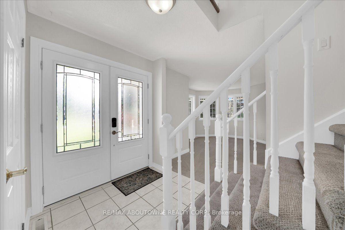 Photo 5 of 20 Pineview Trail, Essa, Colwell — HOMEH