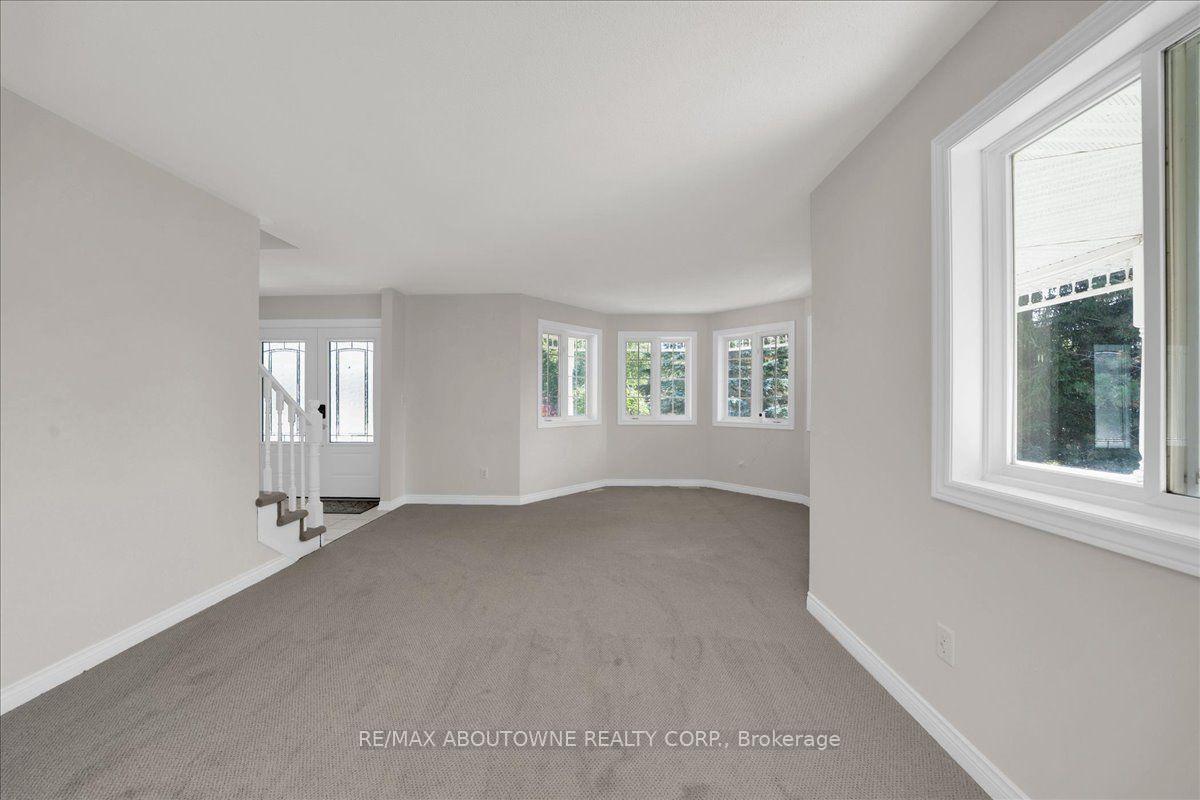 Photo 8 of 20 Pineview Trail, Essa, Colwell — HOMEH