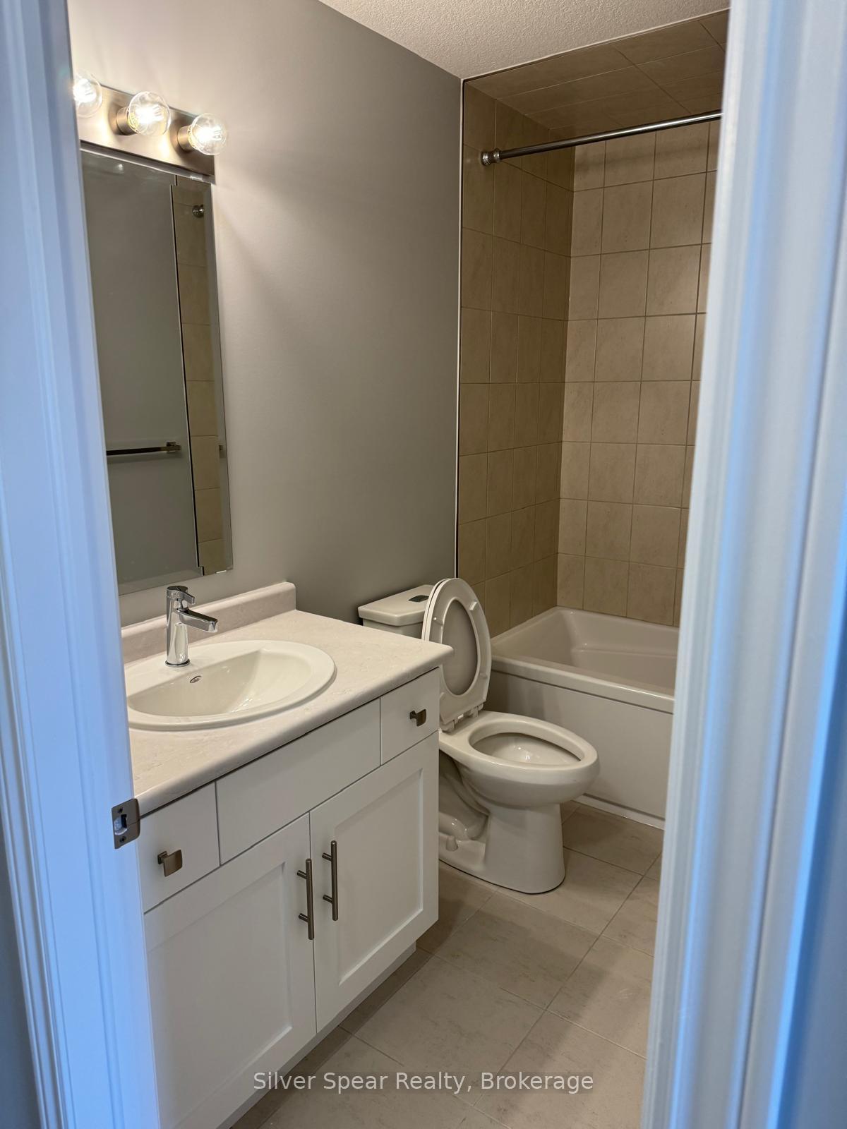 Photo 10 of 76 Lomond Lane, Kitchener, Cedar Hill — HOMEH