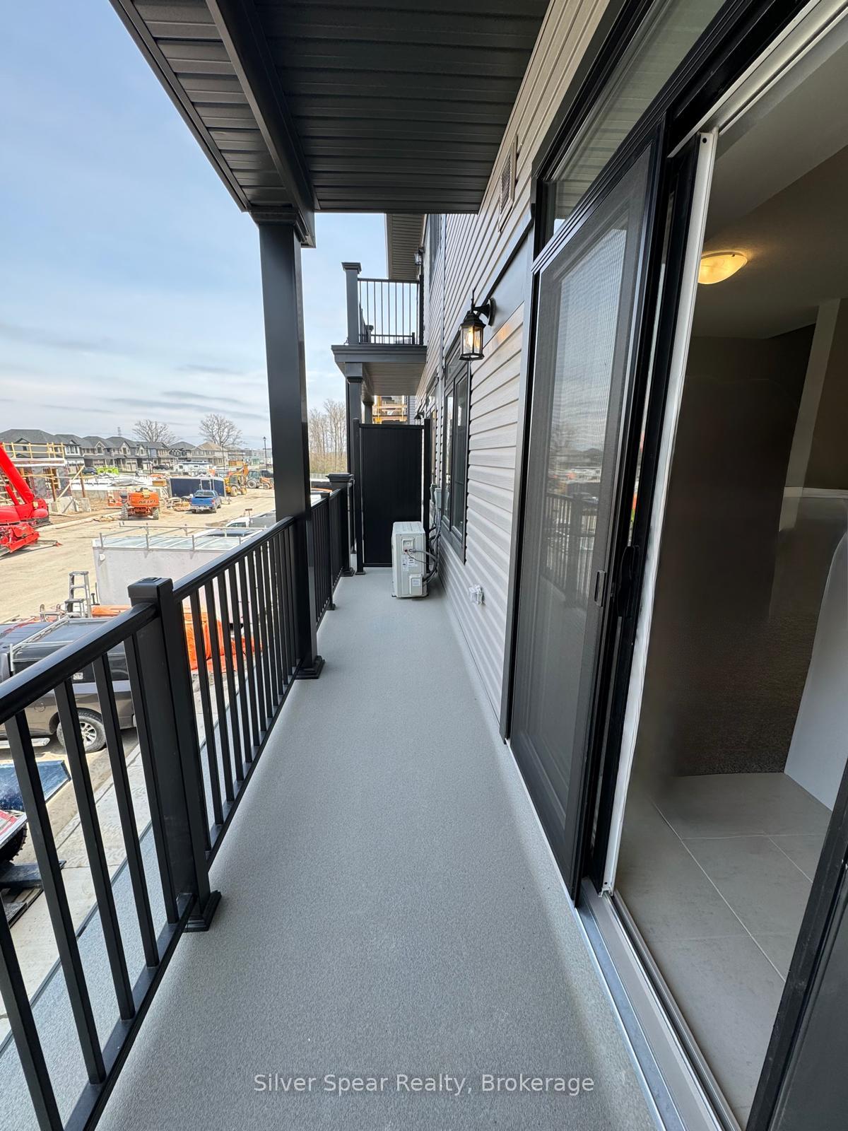 Photo 18 of 76 Lomond Lane, Kitchener, Cedar Hill — HOMEH