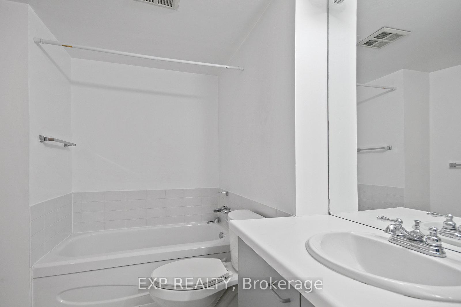 Photo 17 of Unit 808, 25 The Esplanade, Toronto, Waterfront Communities — HOMEH