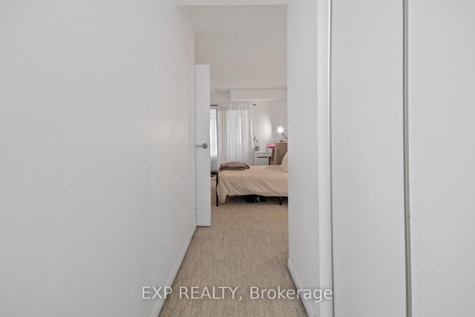 Photo 18 of Unit 808, 25 The Esplanade, Toronto, Waterfront Communities — HOMEH