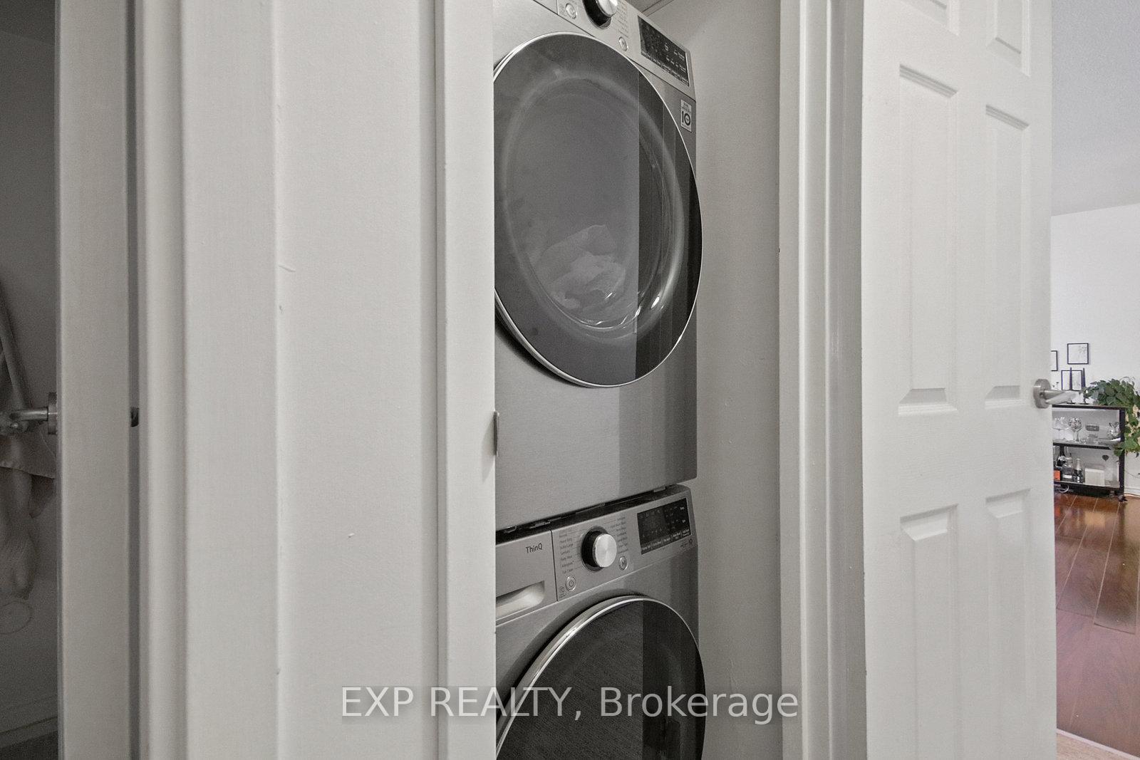Photo 25 of Unit 808, 25 The Esplanade, Toronto, Waterfront Communities — HOMEH