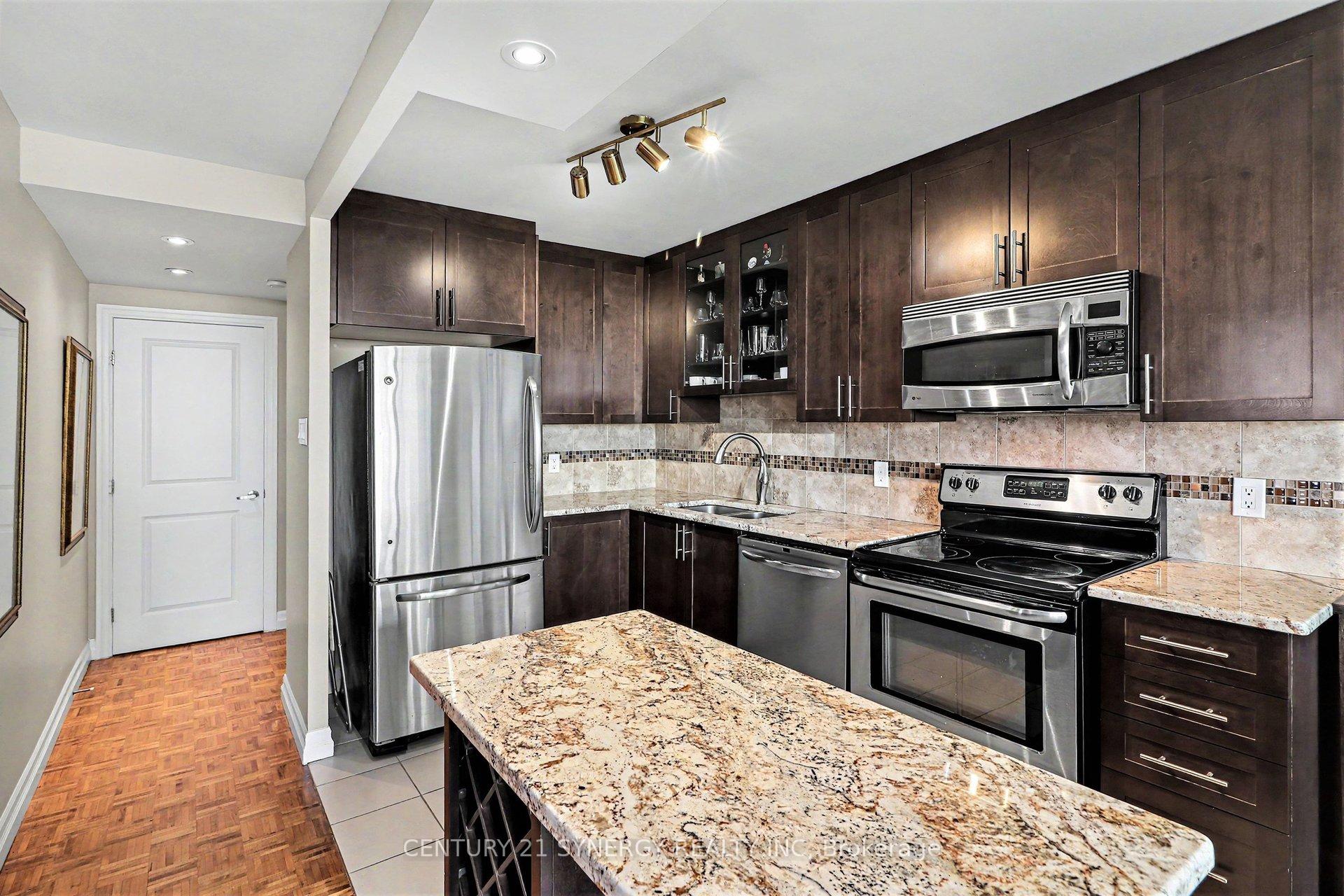 Photo 13 of Unit 1202, 158B McArthur Avenue, Ottawa, Vanier — HOMEH