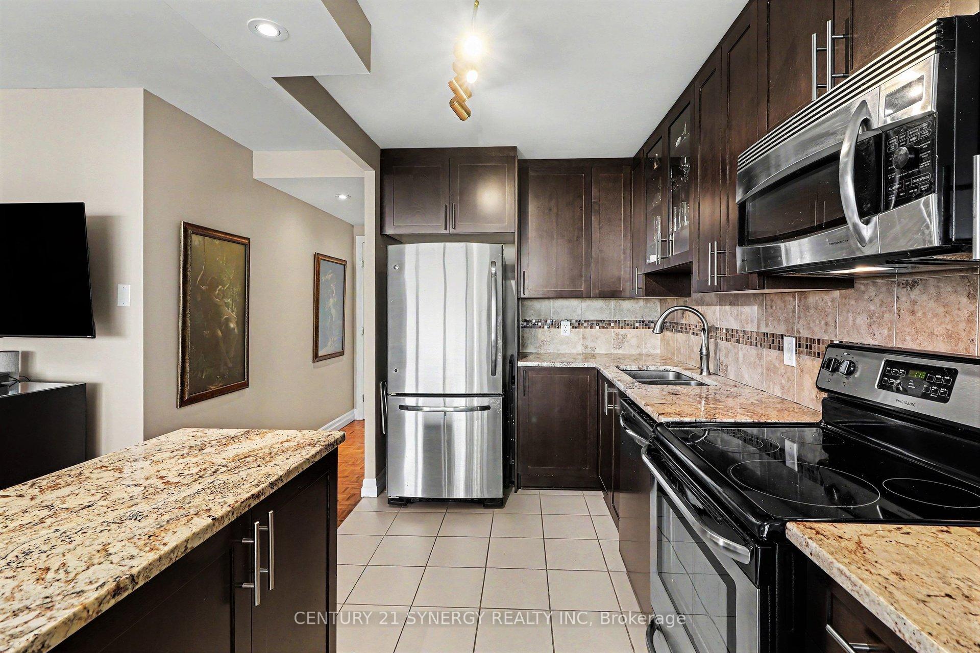 Photo 17 of Unit 1202, 158B McArthur Avenue, Ottawa, Vanier — HOMEH