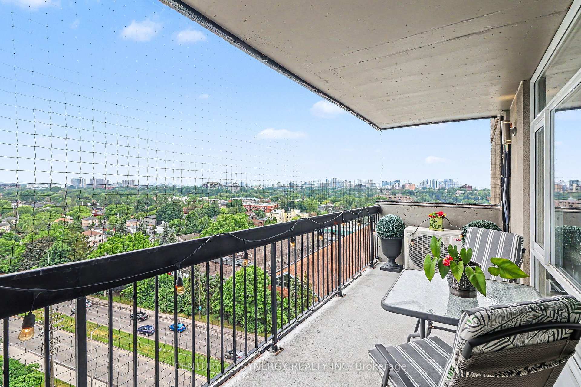 Photo 26 of Unit 1202, 158B McArthur Avenue, Ottawa, Vanier — HOMEH