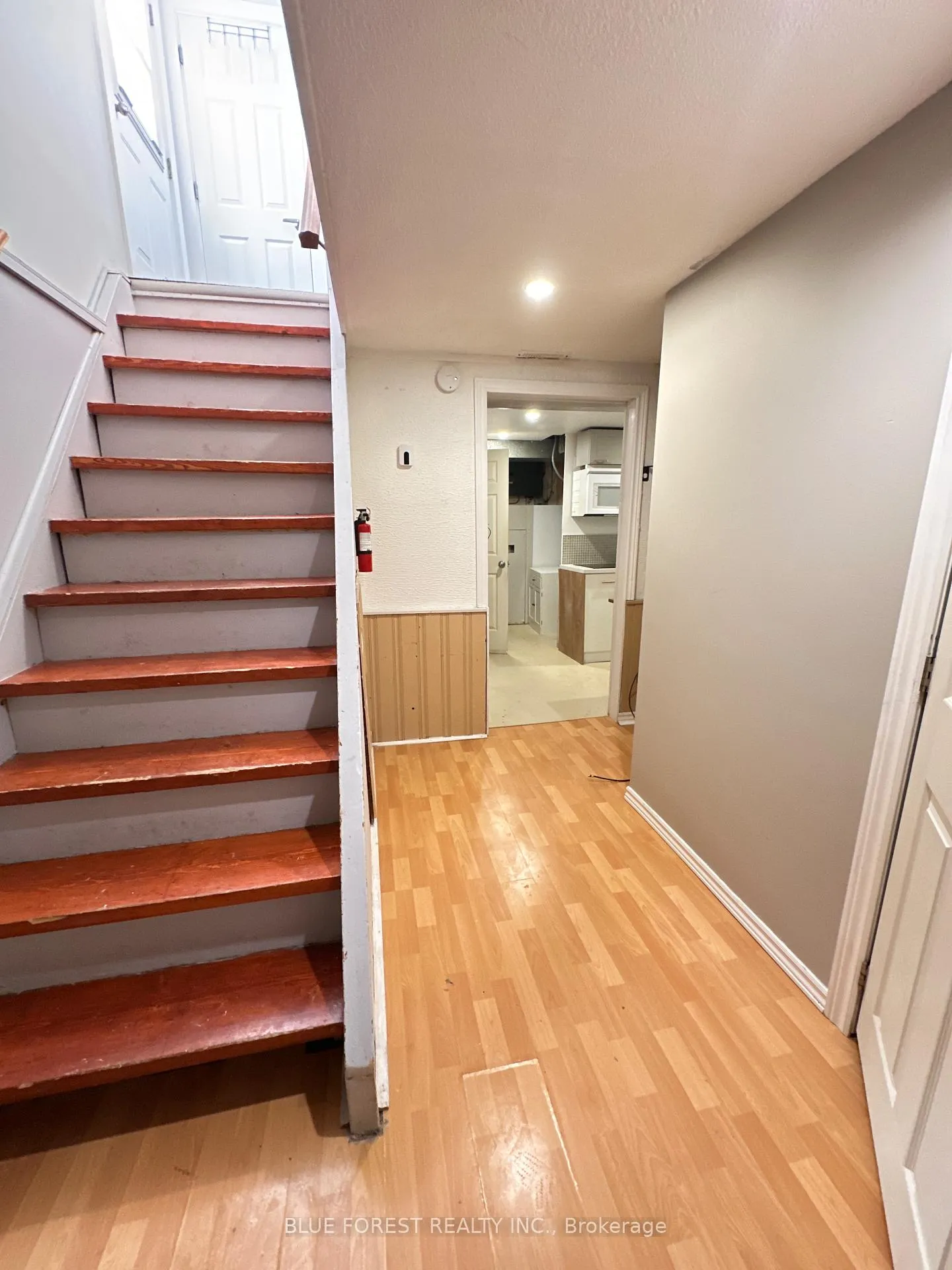 Photo 15 of 67 Breckenridge Crescent S, London, South Y — HOMEH