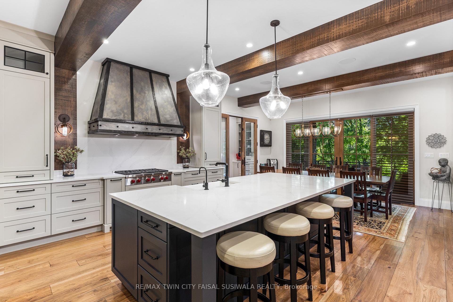 Photo 18 of 44 Pioneer Ridge Drive, Kitchener, Pioneer Tower West — HOMEH
