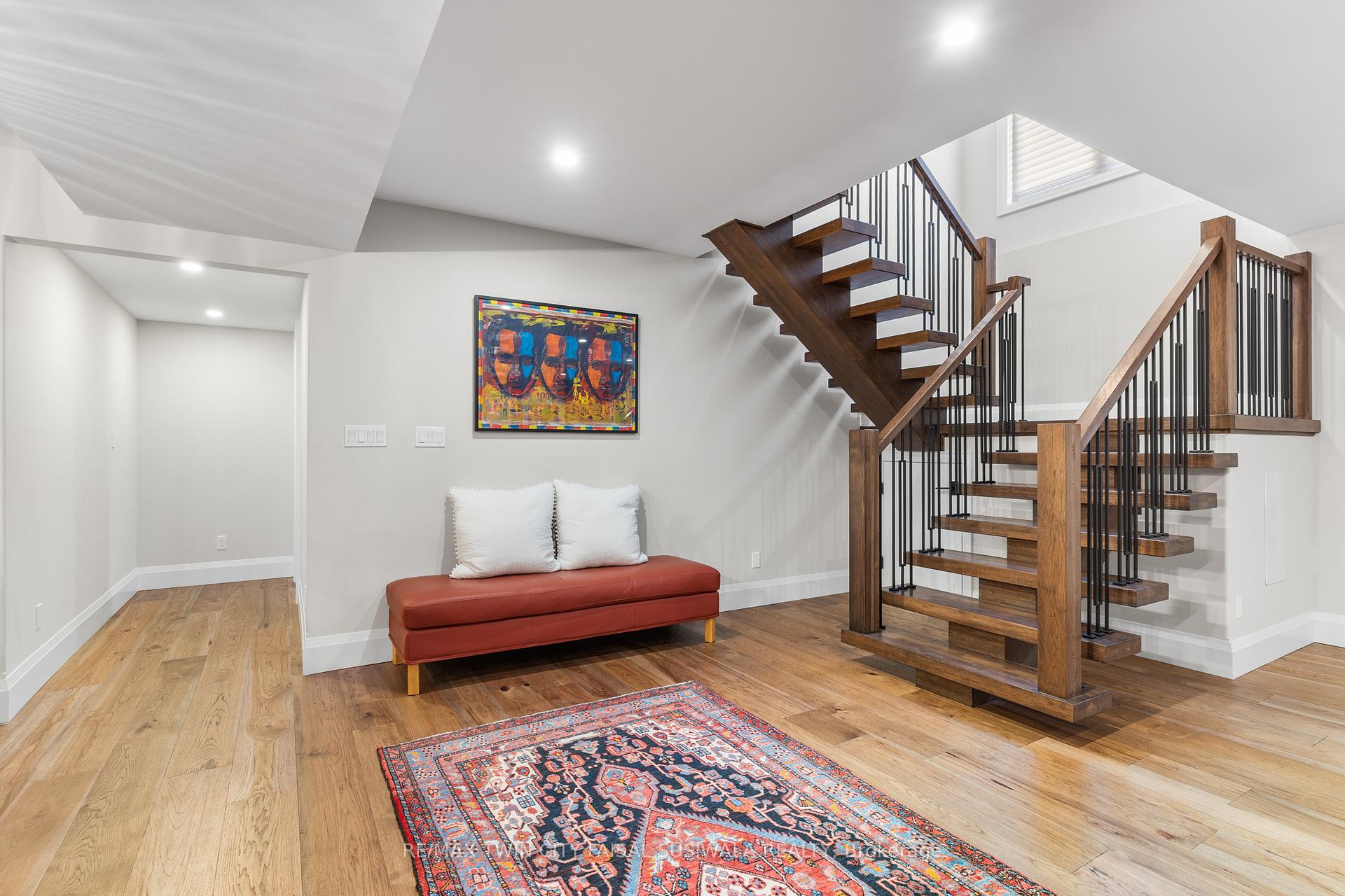 Photo 36 of 44 Pioneer Ridge Drive, Kitchener, Pioneer Tower West — HOMEH