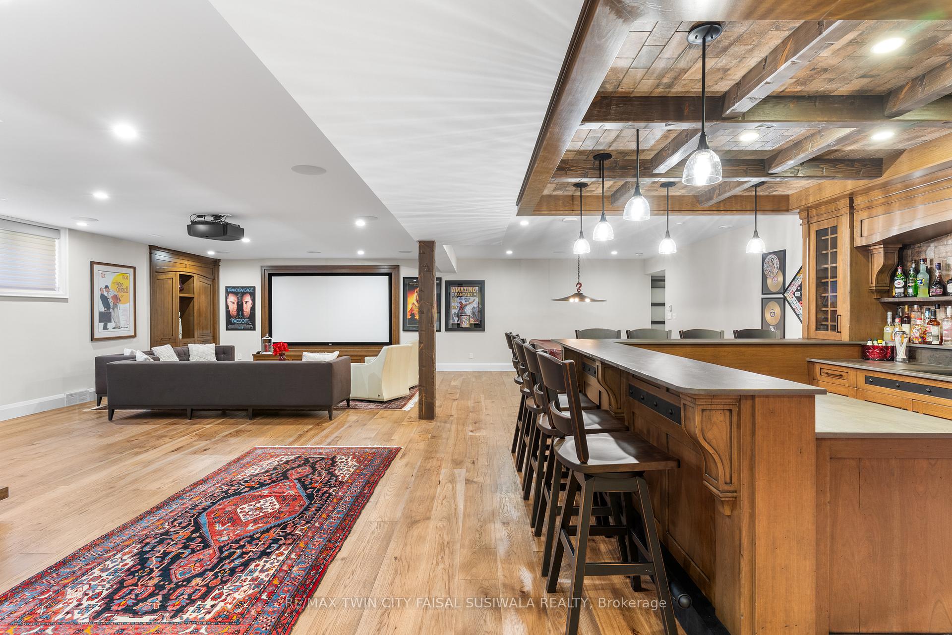 Photo 38 of 44 Pioneer Ridge Drive, Kitchener, Pioneer Tower West — HOMEH