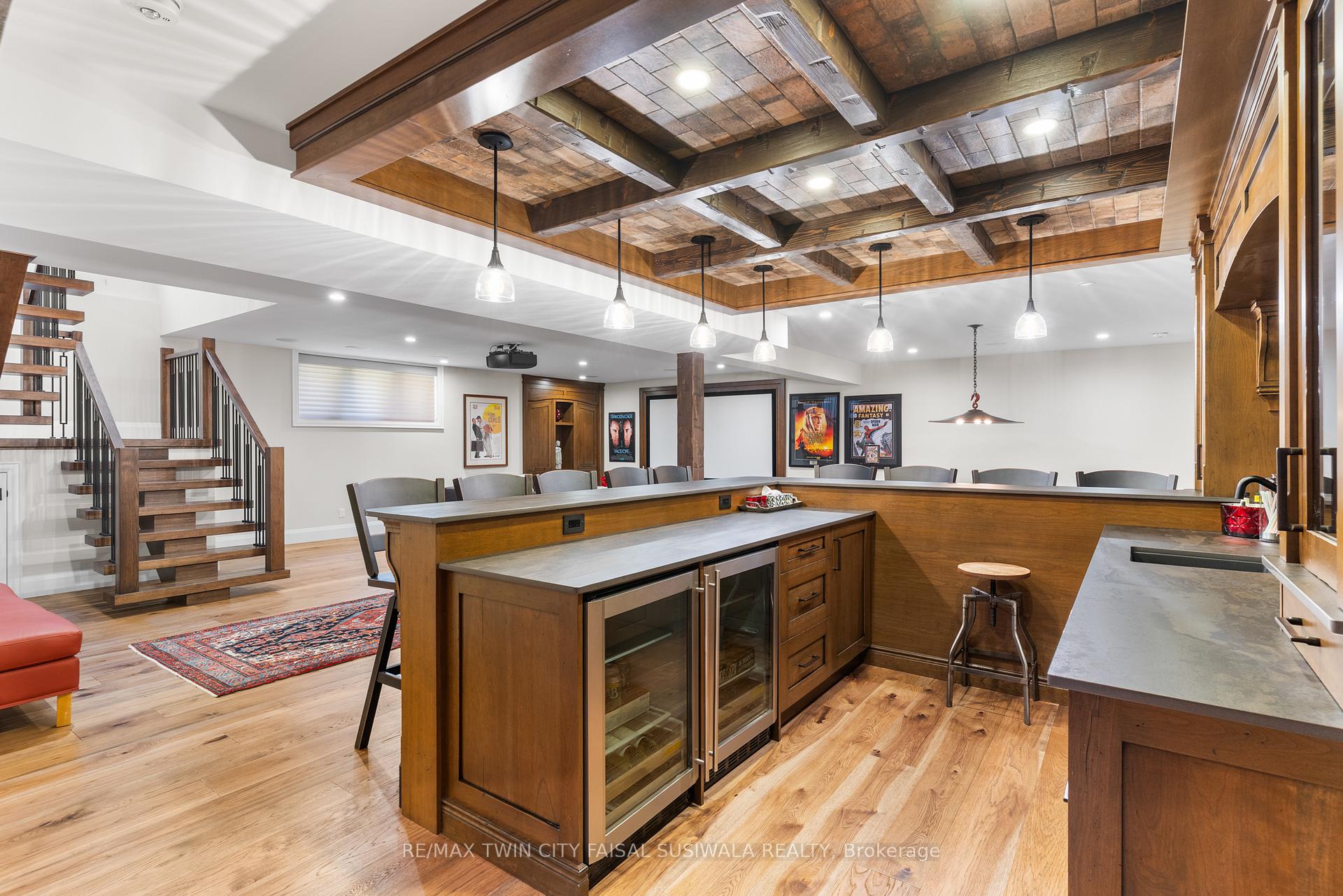 Photo 40 of 44 Pioneer Ridge Drive, Kitchener, Pioneer Tower West — HOMEH