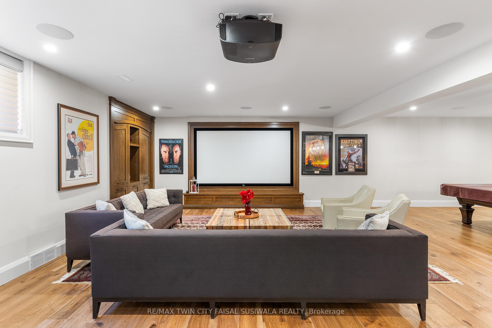Photo 42 of 44 Pioneer Ridge Drive, Kitchener, Pioneer Tower West — HOMEH