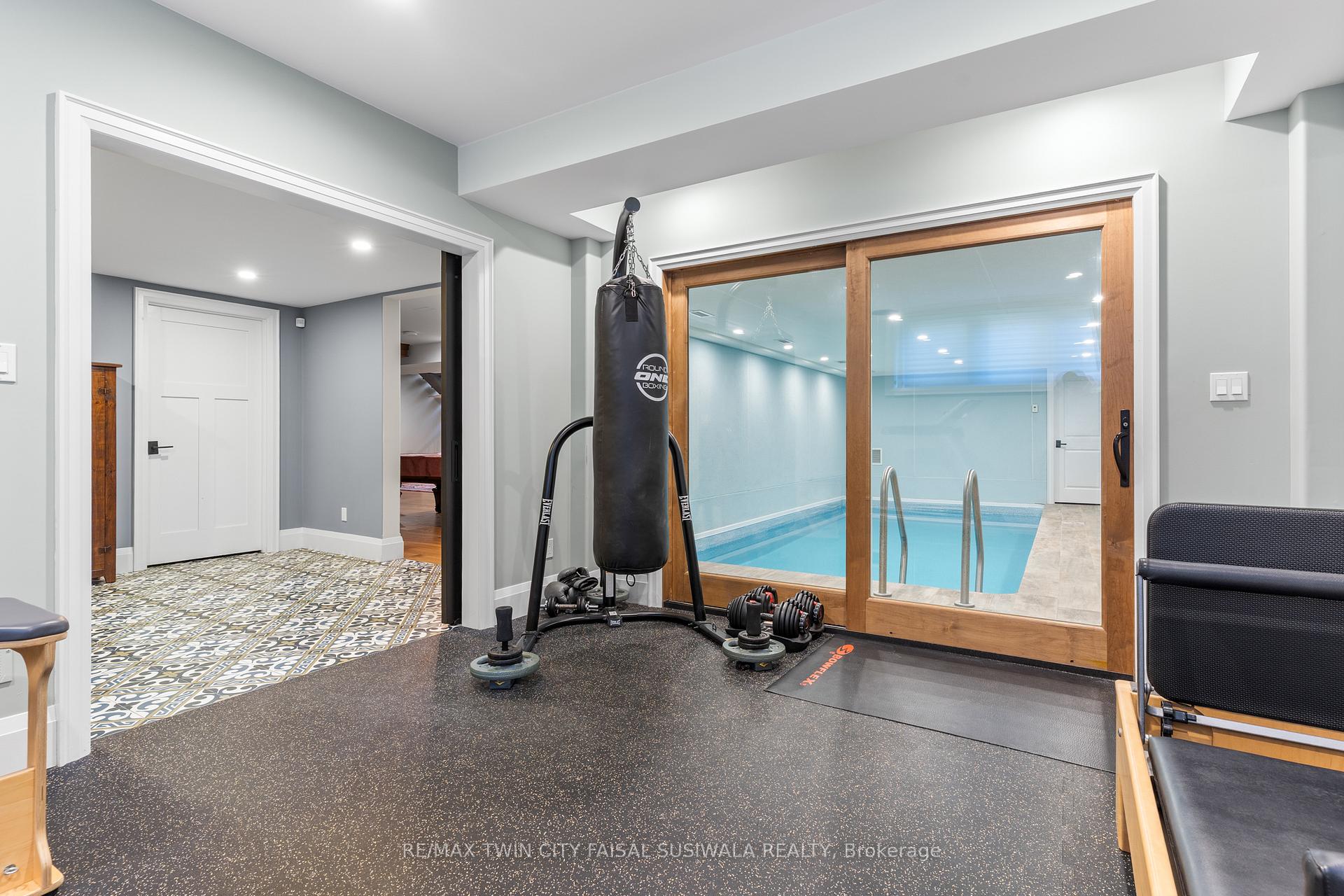 Photo 49 of 44 Pioneer Ridge Drive, Kitchener, Pioneer Tower West — HOMEH