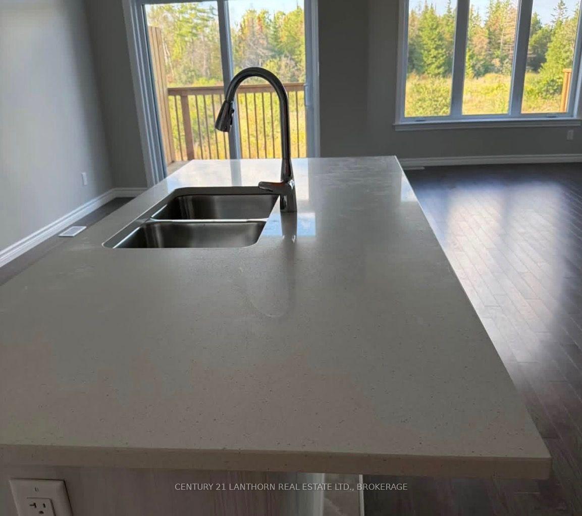 Photo 2 of 1806 Cinderhill Street S, Kingston, City Northwest — HOMEH