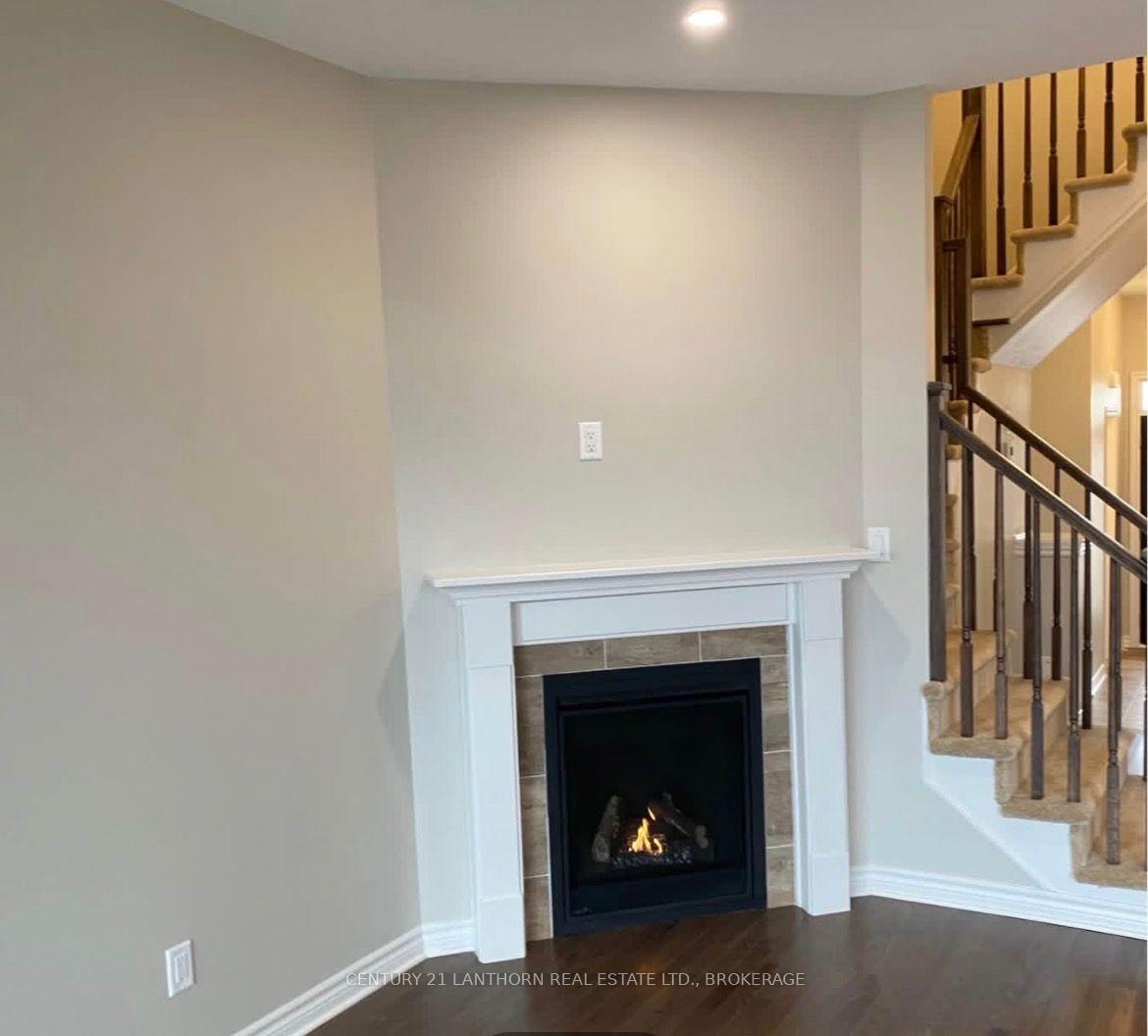 Photo 3 of 1806 Cinderhill Street S, Kingston, City Northwest — HOMEH