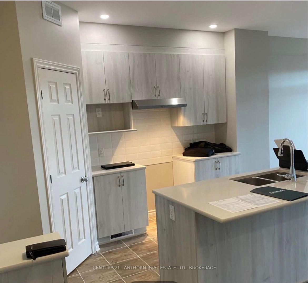 Photo 5 of 1806 Cinderhill Street S, Kingston, City Northwest — HOMEH