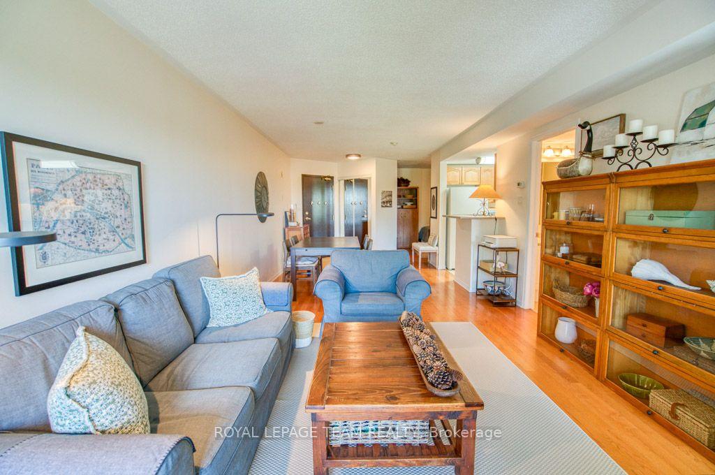 Photo 11 of Unit 2H, 310 Central Park Drive, Ottawa, Central Park — HOMEH