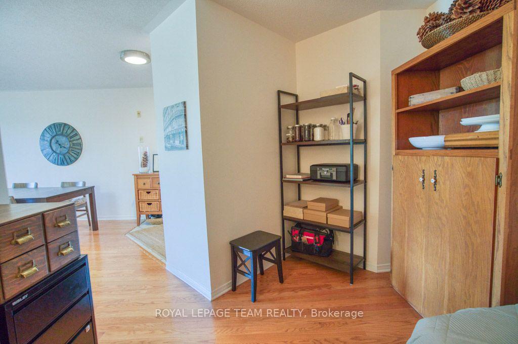 Photo 21 of Unit 2H, 310 Central Park Drive, Ottawa, Central Park — HOMEH