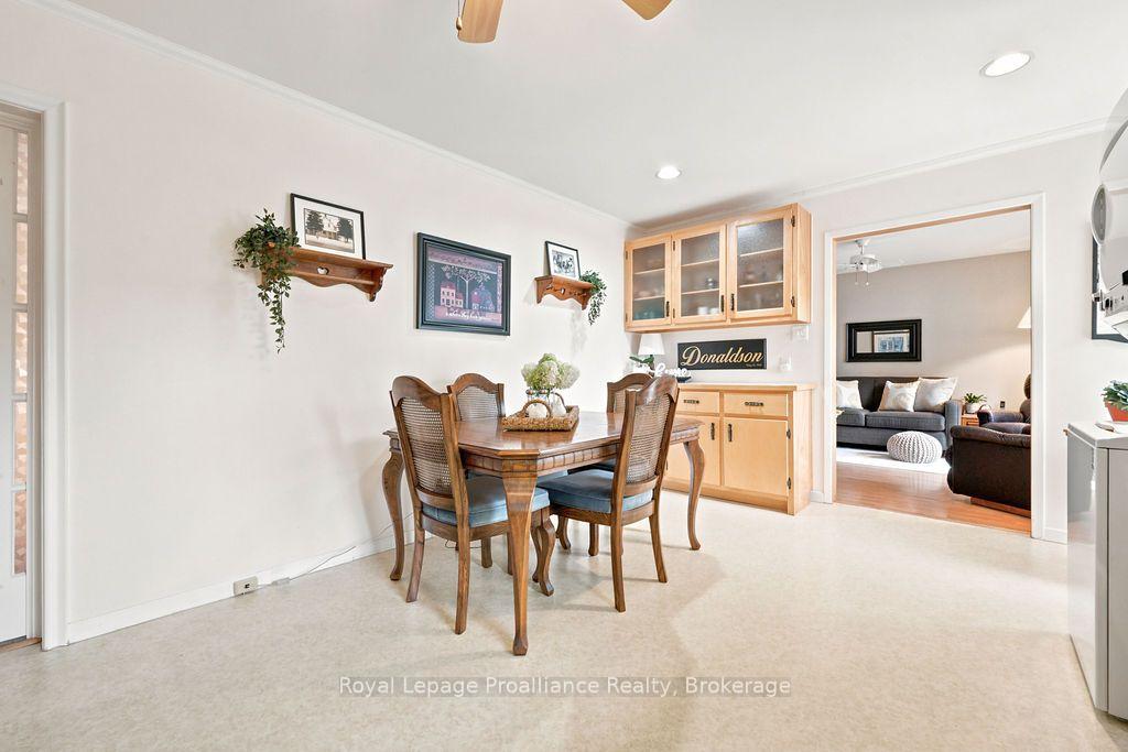 Photo 10 of 304 Hastings Street N, Bancroft, Bancroft Ward — HOMEH