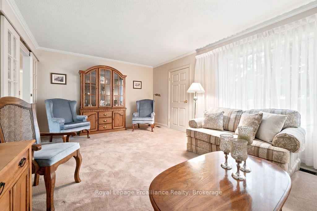 Photo 16 of 304 Hastings Street N, Bancroft, Bancroft Ward — HOMEH