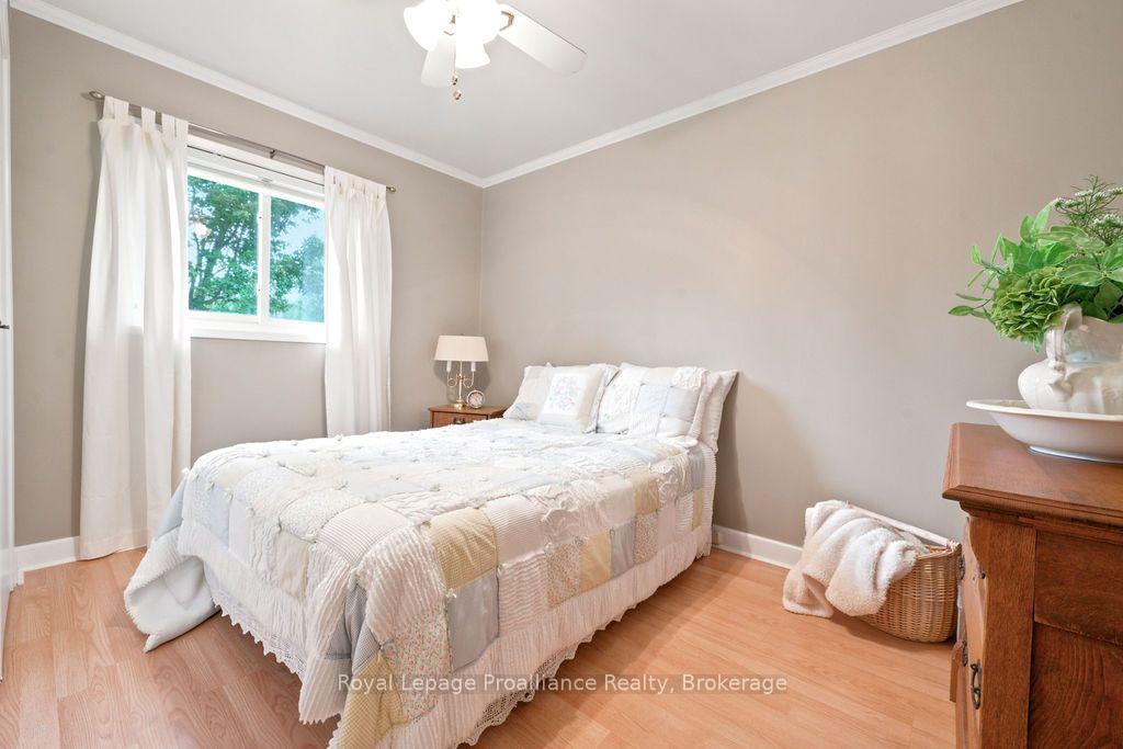 Photo 21 of 304 Hastings Street N, Bancroft, Bancroft Ward — HOMEH