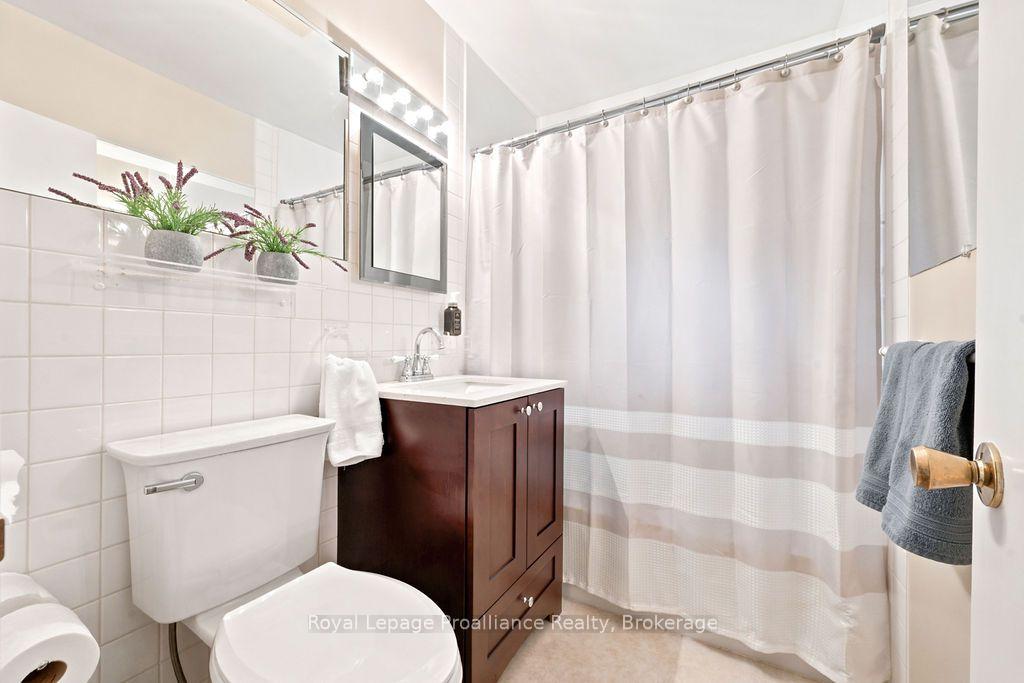 Photo 24 of 304 Hastings Street N, Bancroft, Bancroft Ward — HOMEH