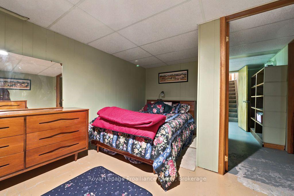 Photo 32 of 304 Hastings Street N, Bancroft, Bancroft Ward — HOMEH