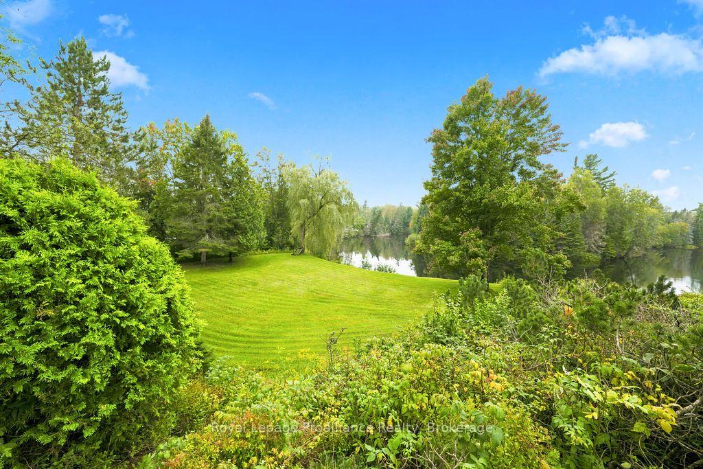 Photo 46 of 304 Hastings Street N, Bancroft, Bancroft Ward — HOMEH