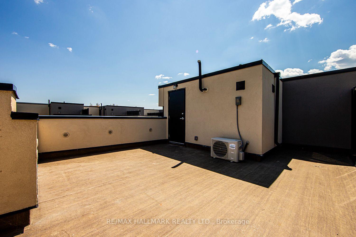 Photo 5 of Unit 357, 37 Danforth Road, Scarborough, Oakridge — HOMEH
